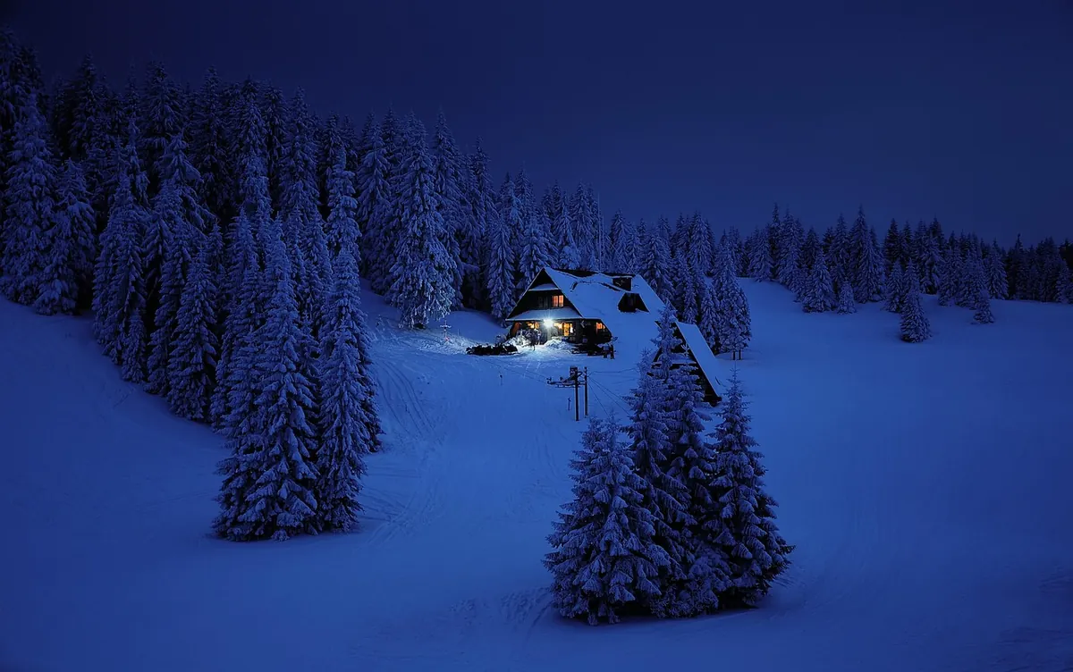 How to Choose a Coastal Cottage for a Winter Weekend